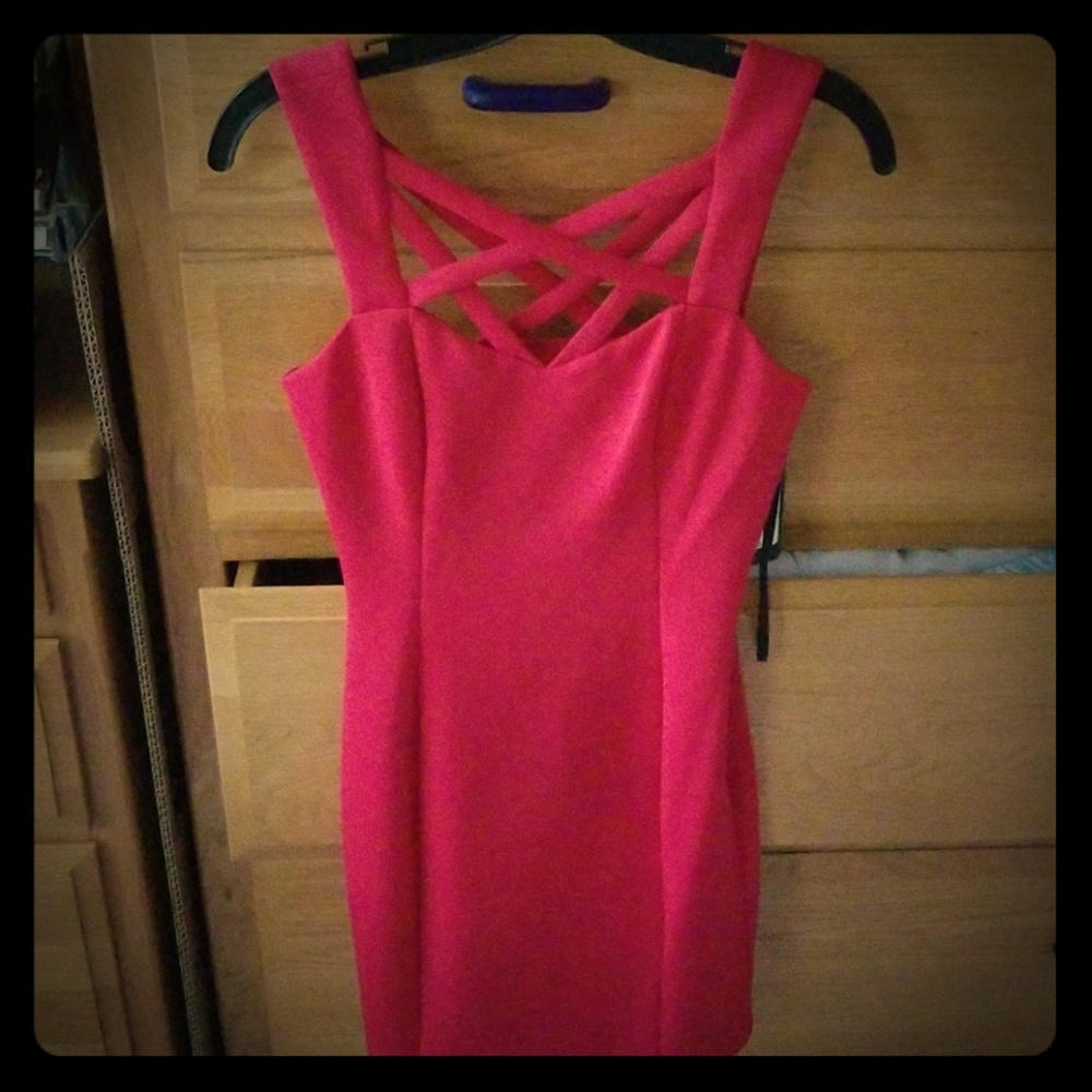 Mint Condition Guess red dress